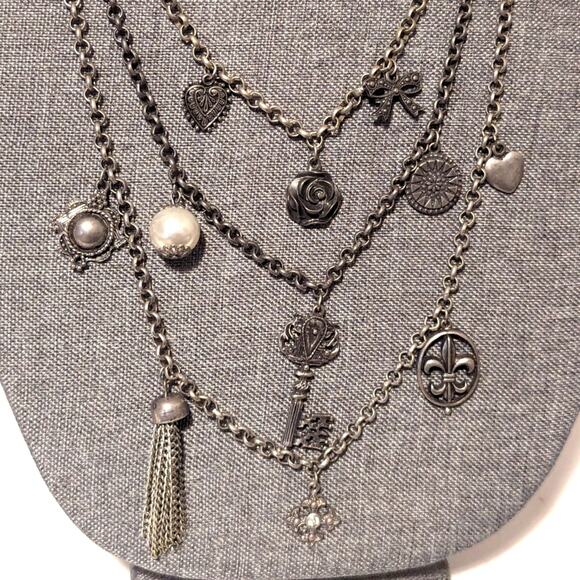 American Eagle Silver Tone Triple Strand Layered Heart Key Rose Charm Necklace - Picture 3 of 4